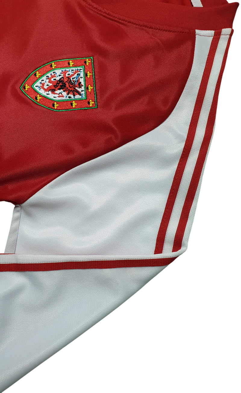 Wales 1982 Long Sleeve Home Shirt