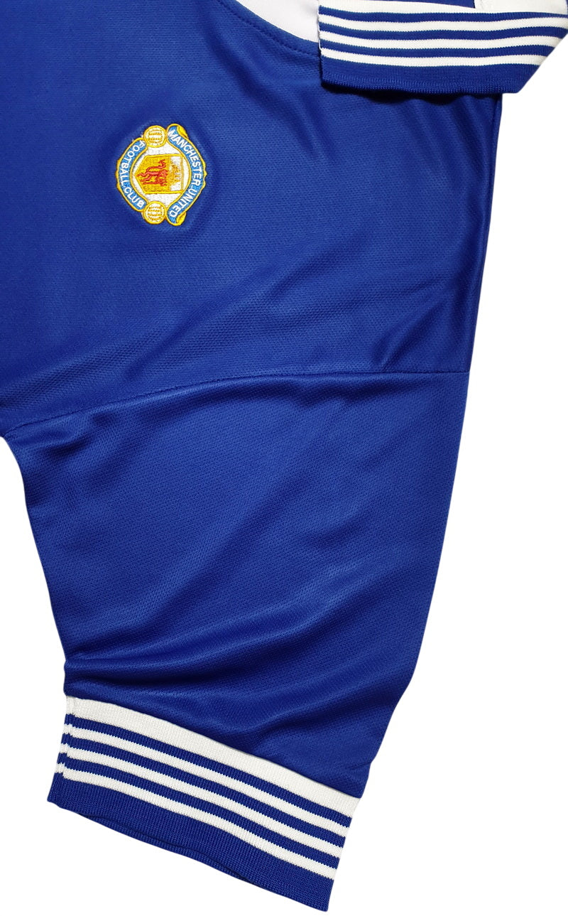 Manchester United 1976 Away Shirt